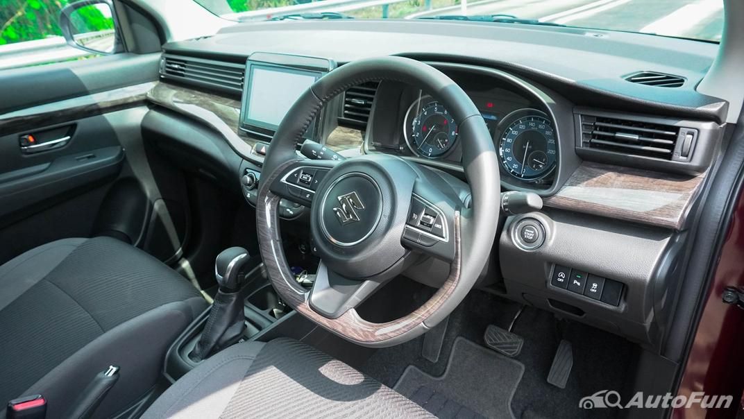 Suzuki Ertiga Hybrid GX AT 2022 Interior 003