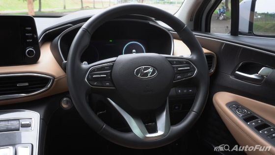 2021 Hyundai Santa Fe G 2.5 Premium Interior 005