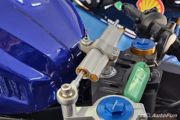 Bedah Modifikasi Yamaha R15 yang Dipakai Balap Ketahanan, Murah Meriah Ngacir!