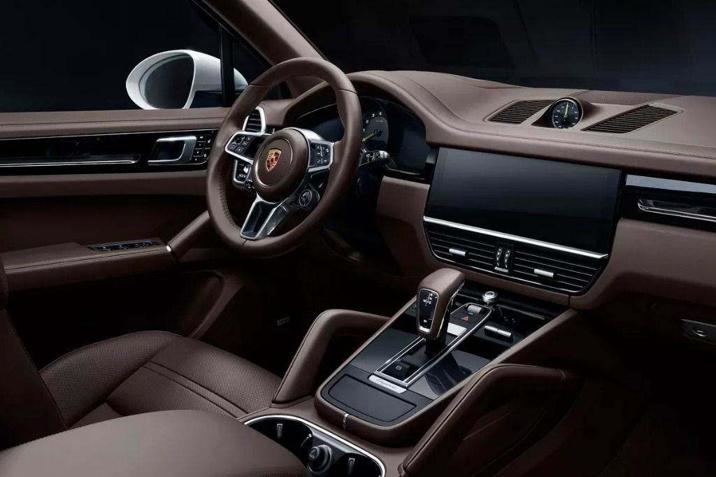 Porsche Cayenne 2019 Interior 001