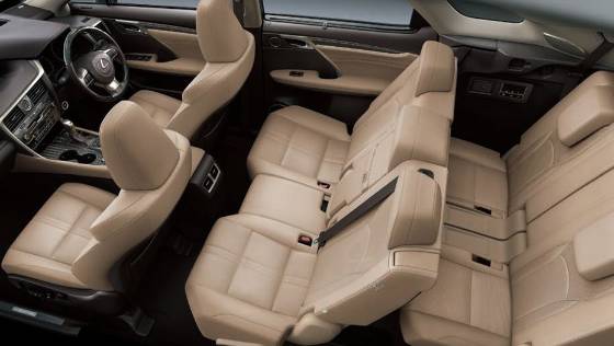 Lexus RX 2019 Interior 007