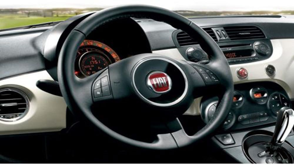 Fiat 500c 2019 Interior 005