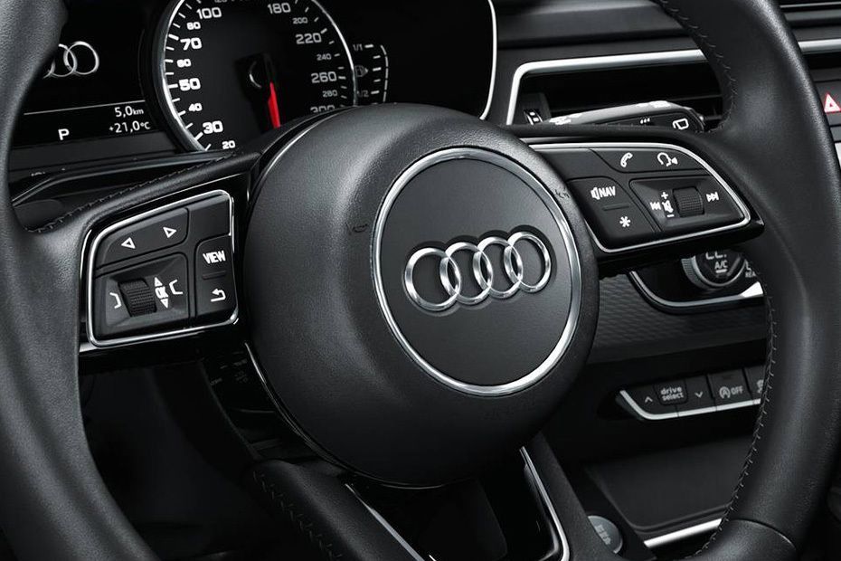 Audi A4 2019 Interior 004