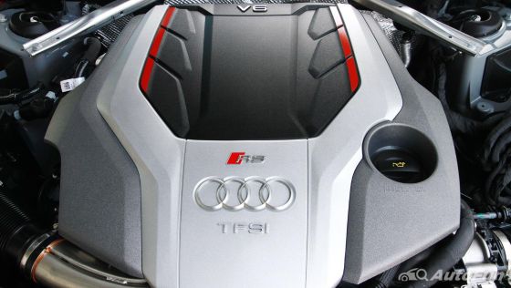 2021 Audi RS 4 Avant Lainnya 006
