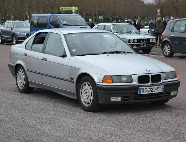 Nostalgia 3 Sedan Compact Eropa Ikonik 90an, Adu Keunggulan Peugeot 406 Lawan BMW 320i dan Mercedes-Benz C200!