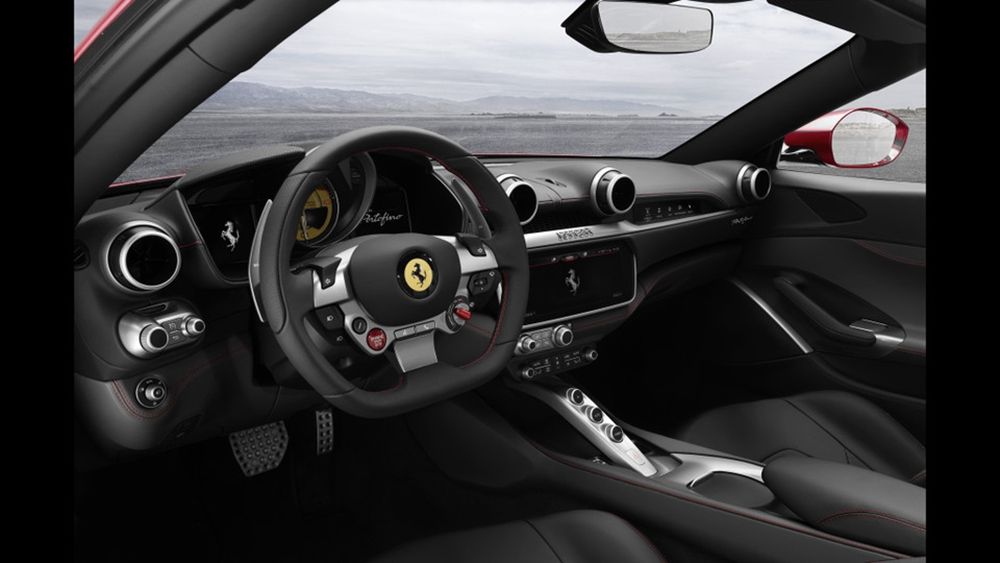 Ferrari Portofino 2019 Interior 001