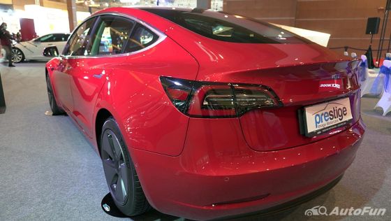 2021 Tesla Model 3 Eksterior 003
