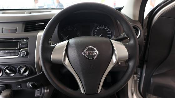 Nissan Navara 2019 Interior 006