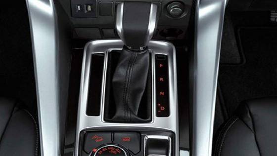 Mitsubishi Pajero Sport 2019 Interior 009