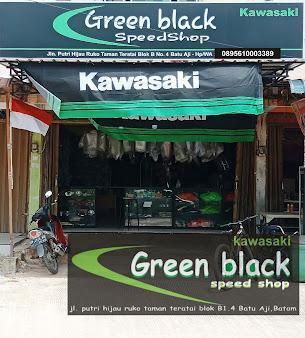 Green Black Speedshop-01