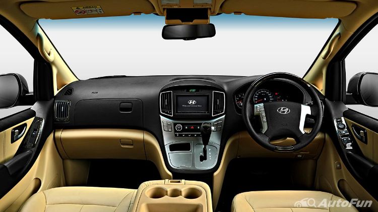 Mengulik Kelebihan dan Kekurangan Hyundai H1 yang Sangat Lega