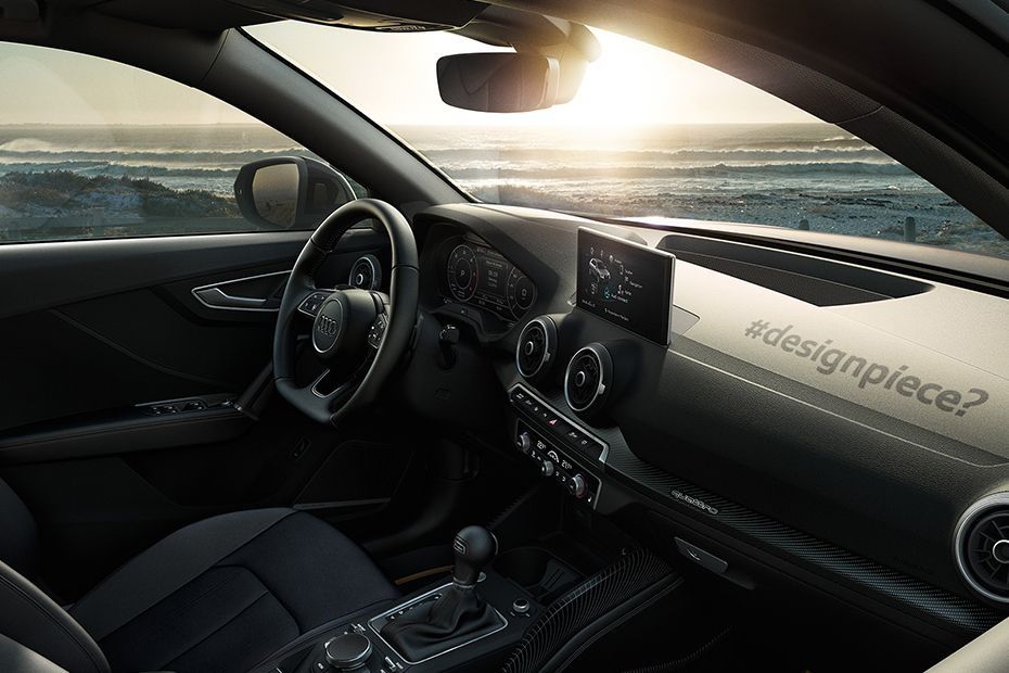Audi Q5 2019 Interior 002