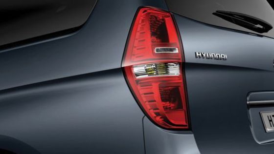 Hyundai Starex 2019 Eksterior 012