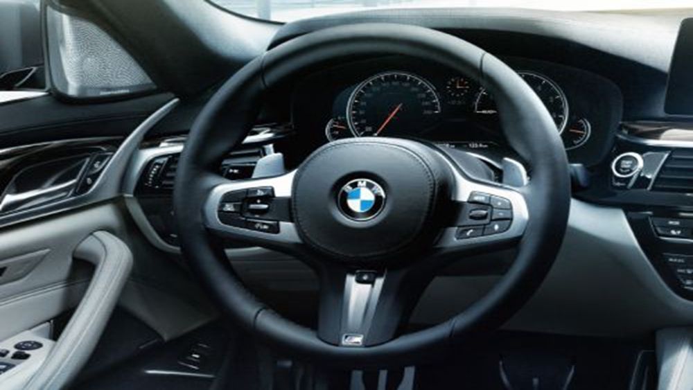 BMW 5 Series Sedan 2019 Interior 001