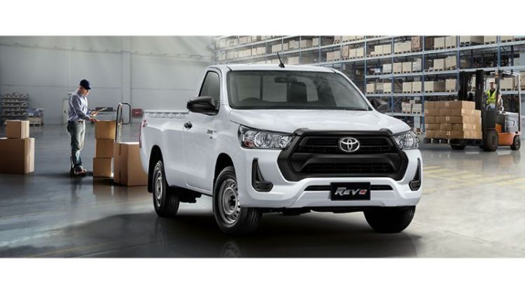 Toyota Hilux 2022 Dapat Banyak Pembaruan, Semua Varian Tersedia Opsi Transmisi Matic