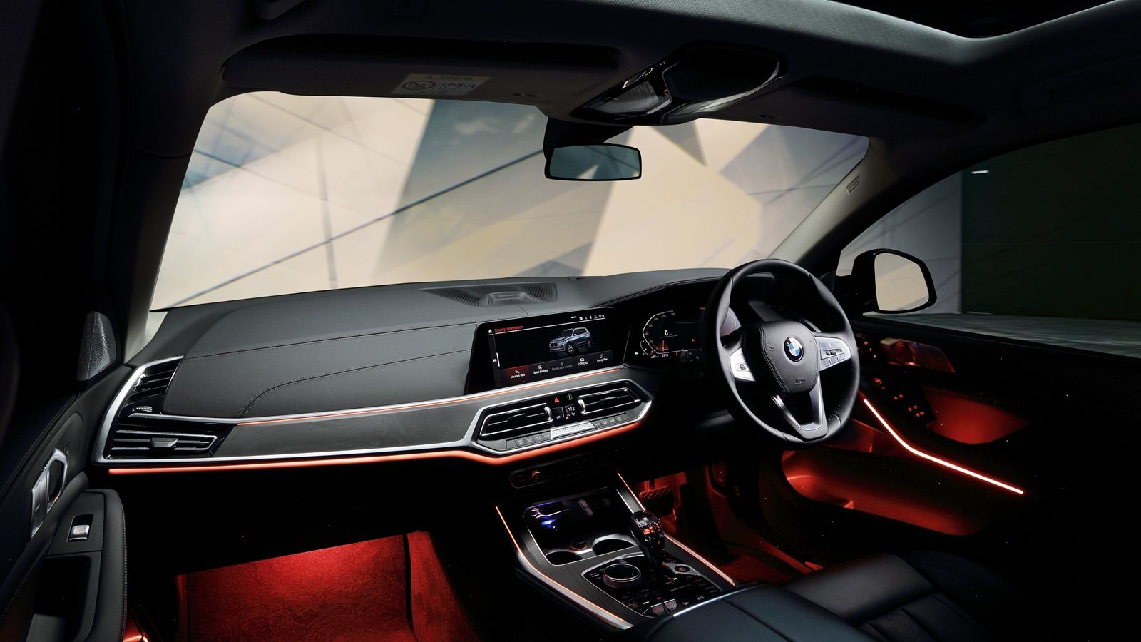 2021 BMW X7 xDrive40i Opulence Interior 002
