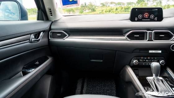 Mazda CX 5 2019 Interior 011