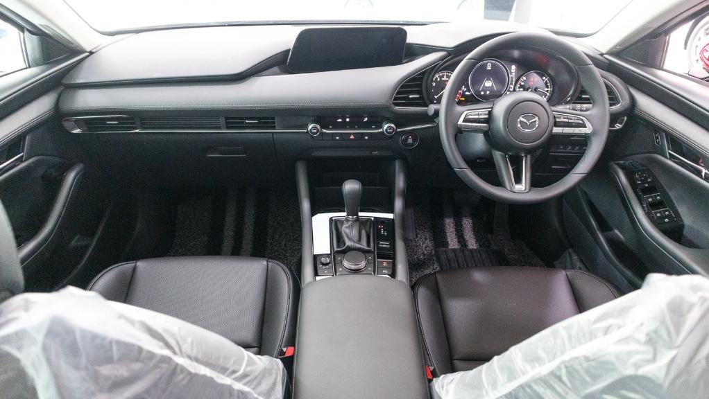 Mazda 3 2019 Interior 001