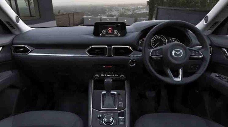 Berikut Pengalaman Berkendara Mazda CX-9 Vs Peugeot 5008 yang Wajib Disimak