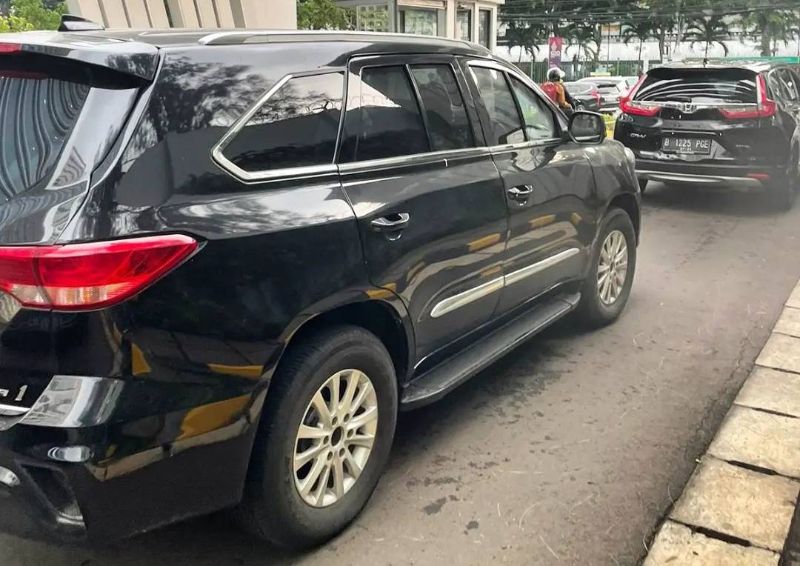 Bukan Mobil Gaib, SUV Esemka Garuda Sudah Terlihat di Jalanan Pakai Pelat Nomor Jakarta 02
