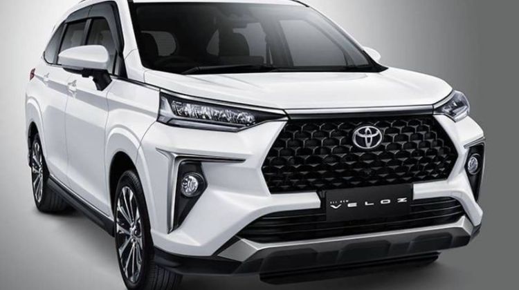 Setelah Innova Zenix, Toyota Indonesia Mau Bikin Mobil Hybrid Lain yang Lebih Murah?
