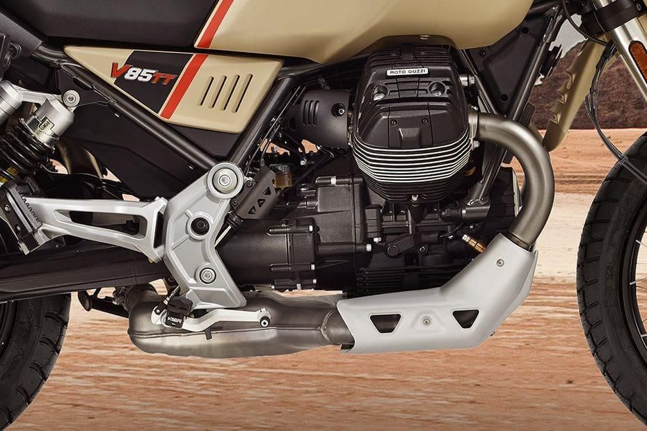 Moto Guzzi V85 TT Travel Public Eksterior 005