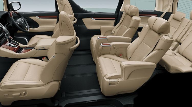 Review Toyota Alphard 2020: Kemewahan Berbagai Sisi