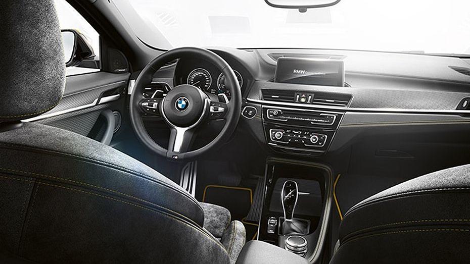 BMW X2 2019 Interior 001