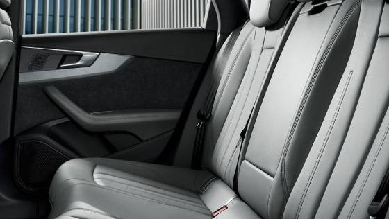 Audi A4 2019 Interior 019