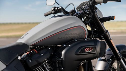 2021 Harley Davidson FXDR 114 Standard Eksterior 005