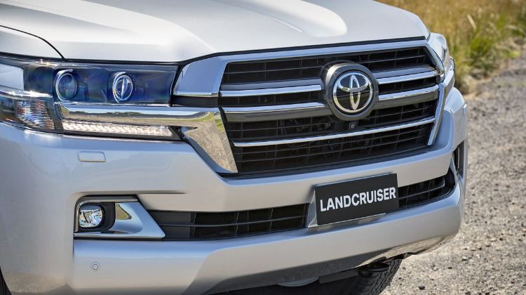 70 Tahun Toyota Land Cruiser, Mungkinkah Toyota Land Cruiser 300 Series Hadir pada 1 Agustus 2021?