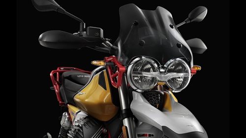 2021 Moto Guzzi V85TT Standard Eksterior 001