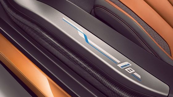 BMW I8 Coupe 2019 Interior 007