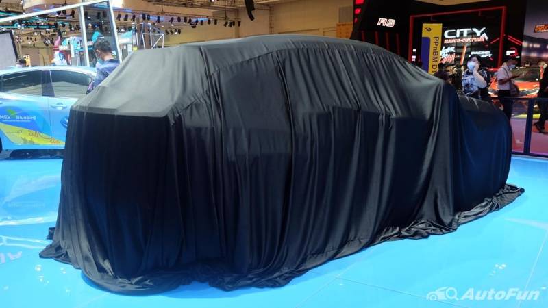 Mobil Misterius di Booth Toyota Saat GIIAS 2021, Produk Barukah? Ini Jawaban Toyota Indonesia 02