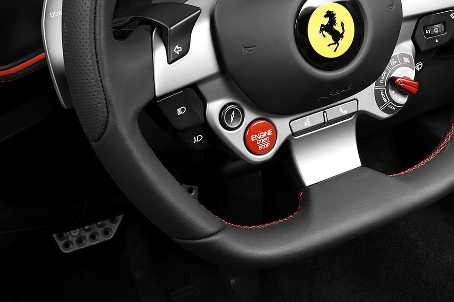 Ferrari 812 Superfast 2019 Interior 003