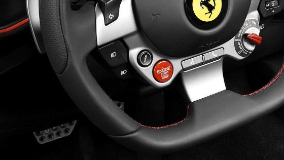 Ferrari 812 Superfast 2019 Interior 003