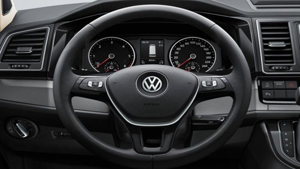 Volkswagen Caravelle 2019 Interior 005