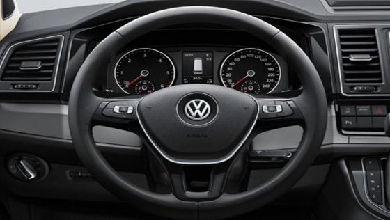 Volkswagen Caravelle 2019 Interior 005