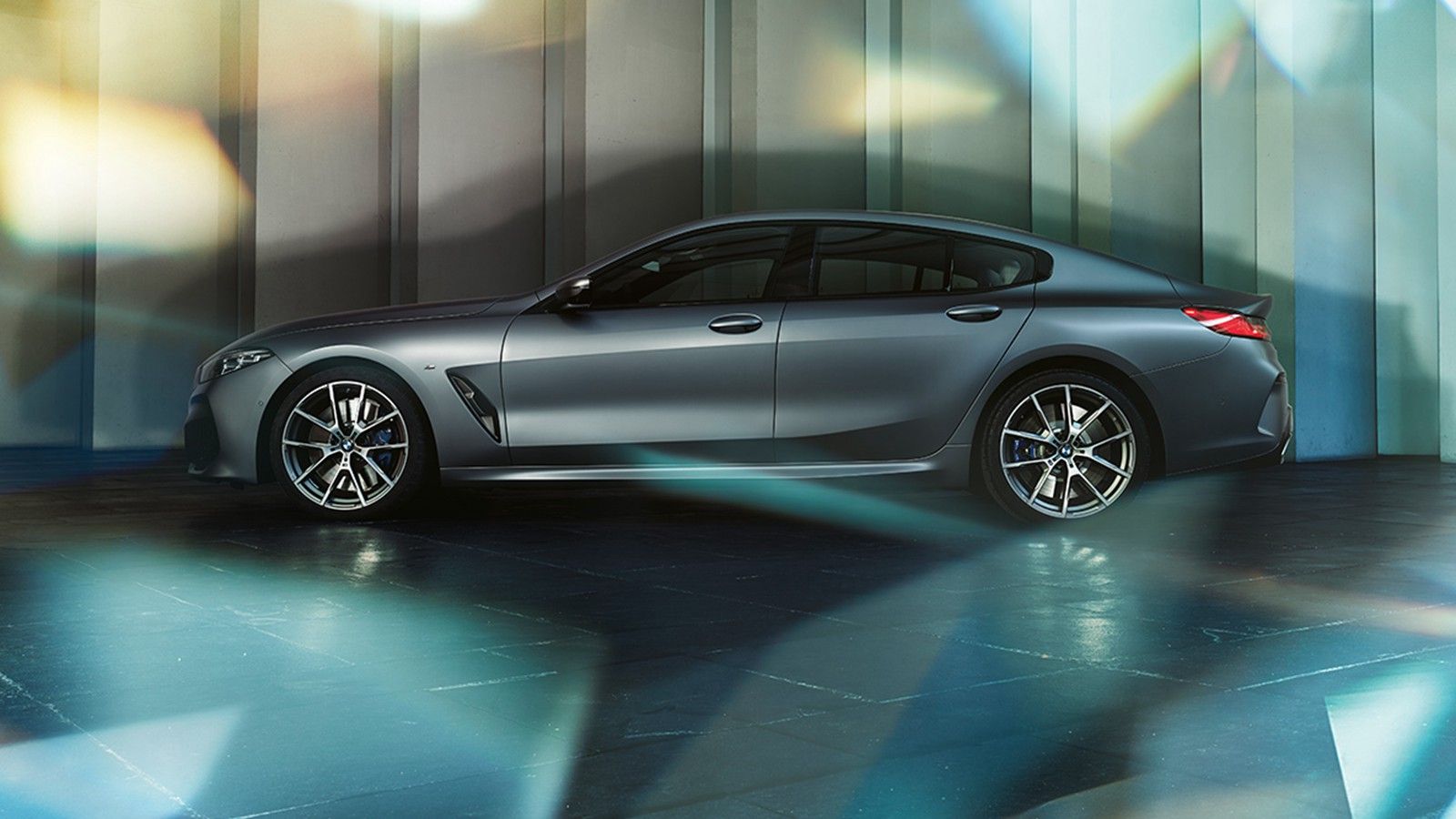 BMW 8 Series Coupe 840i Gran Coupe Eksterior 005
