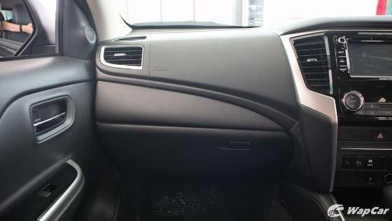 Mitsubishi Triton 2019 Interior 004