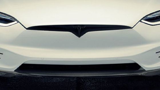 Tesla Model X 2019 Eksterior 006