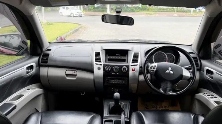 Harga Bekas Mitsubishi Pajero Sport di Bawah Rp200 Juta, Simak Hal Penting Ini Sebelum Beli