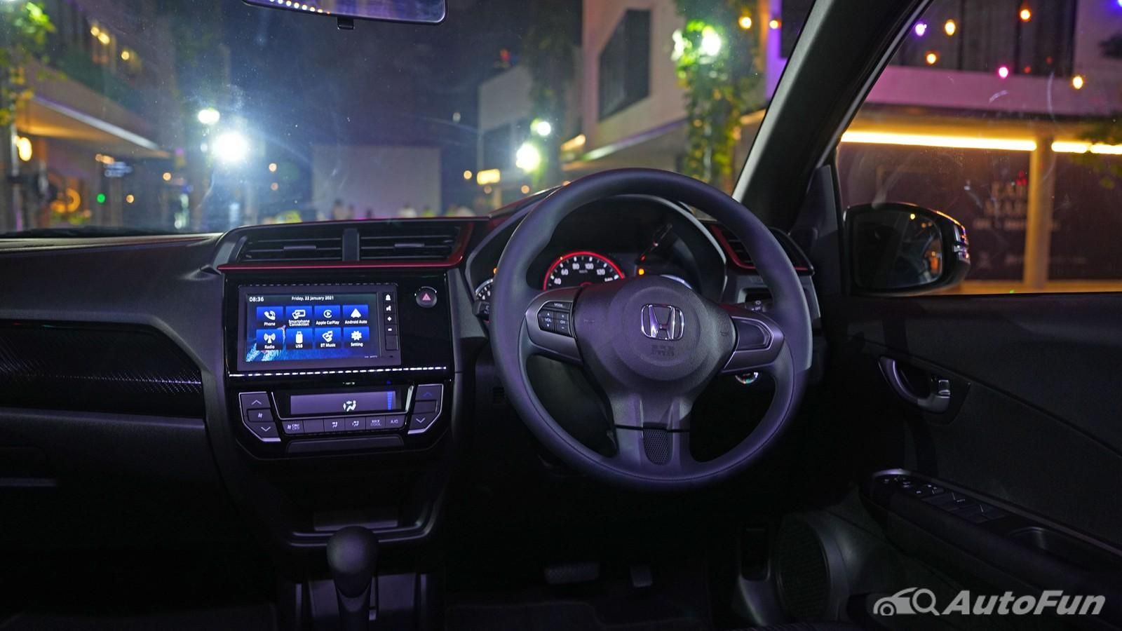 Honda Brio Facelift 2023 Public Interior 002