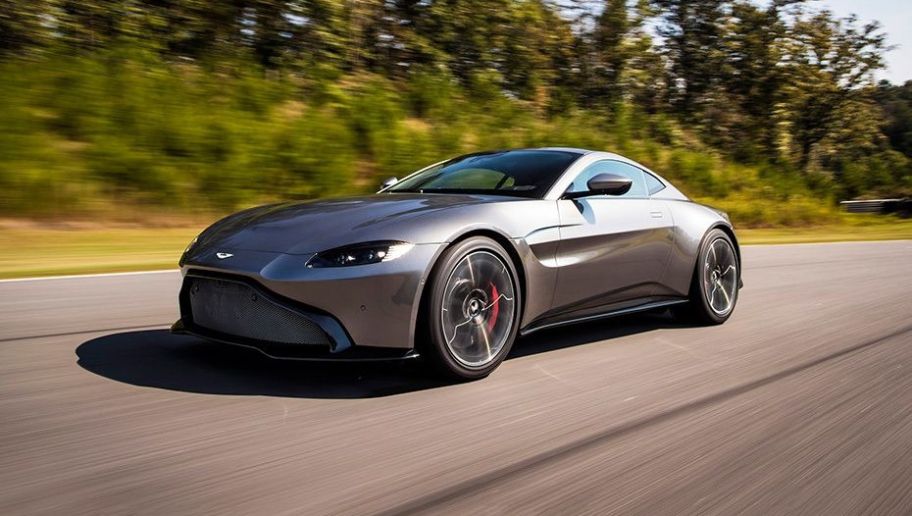 Aston Martin Vantage V8 S Race Bred Dynamism