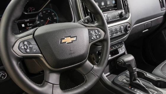 Chevrolet Colorado 2019 Interior 003