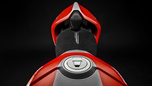 Ducati Panigale V4 2021 Eksterior 002
