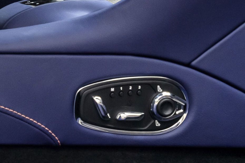 Aston Martin DB11 2019 Interior 003