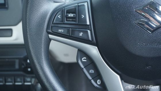 Suzuki Ignis GX AGS Interior 008