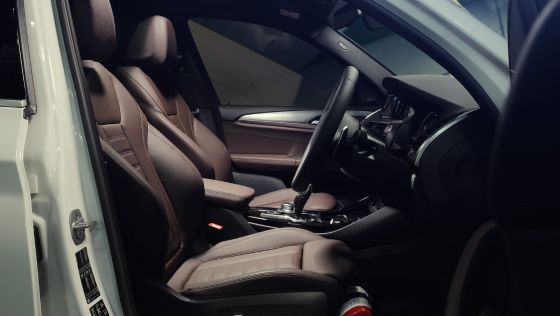 2021 BMW X3 xDrive30i M Sport Interior 002