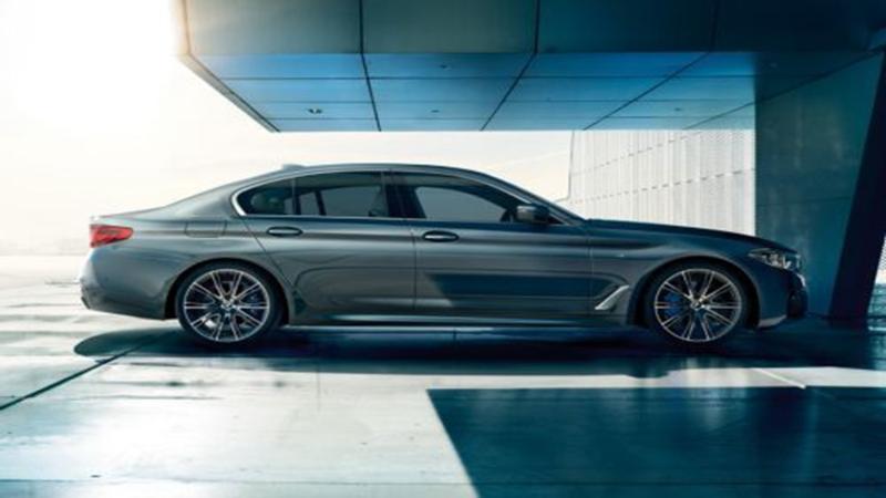 Overview Mobil: Yang terbaik di 2020-2021 All New BMW 5 Series Sedan yang dibanderol dengan biaya Rp1,270,000 - 1,060,000 02